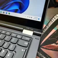 Lenovo ThinkPad Yoga X380 – Intel Core i5 | 8GB RAM | 256GB SSD | Touchscreen | 360° Convertible