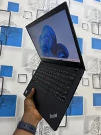 Lenovo ThinkPad T490 Touchscreen | Intel Core i5 | 16GB RAM | 256GB SSD | Windows 11 Pro.