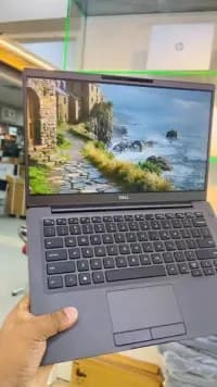 Dell Latitude 7400 Core i7 touchscreen laptop front view