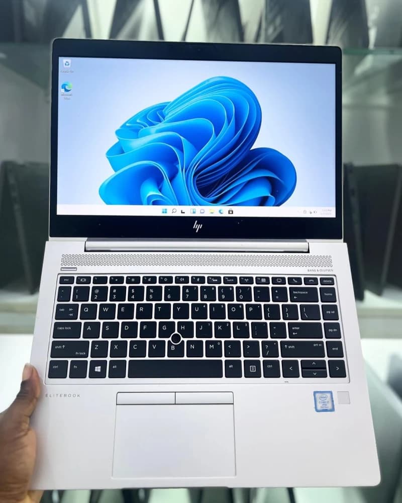 HP EliteBook 840 G5 / G6 β Intel Core i5 | 8GB RAM | 256GB SSD | 14" Full HD | Windows 11 Pro