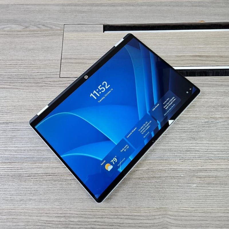 HP OmniBook Flip 5 Core 7 16GB 512GB SSD Touch X360